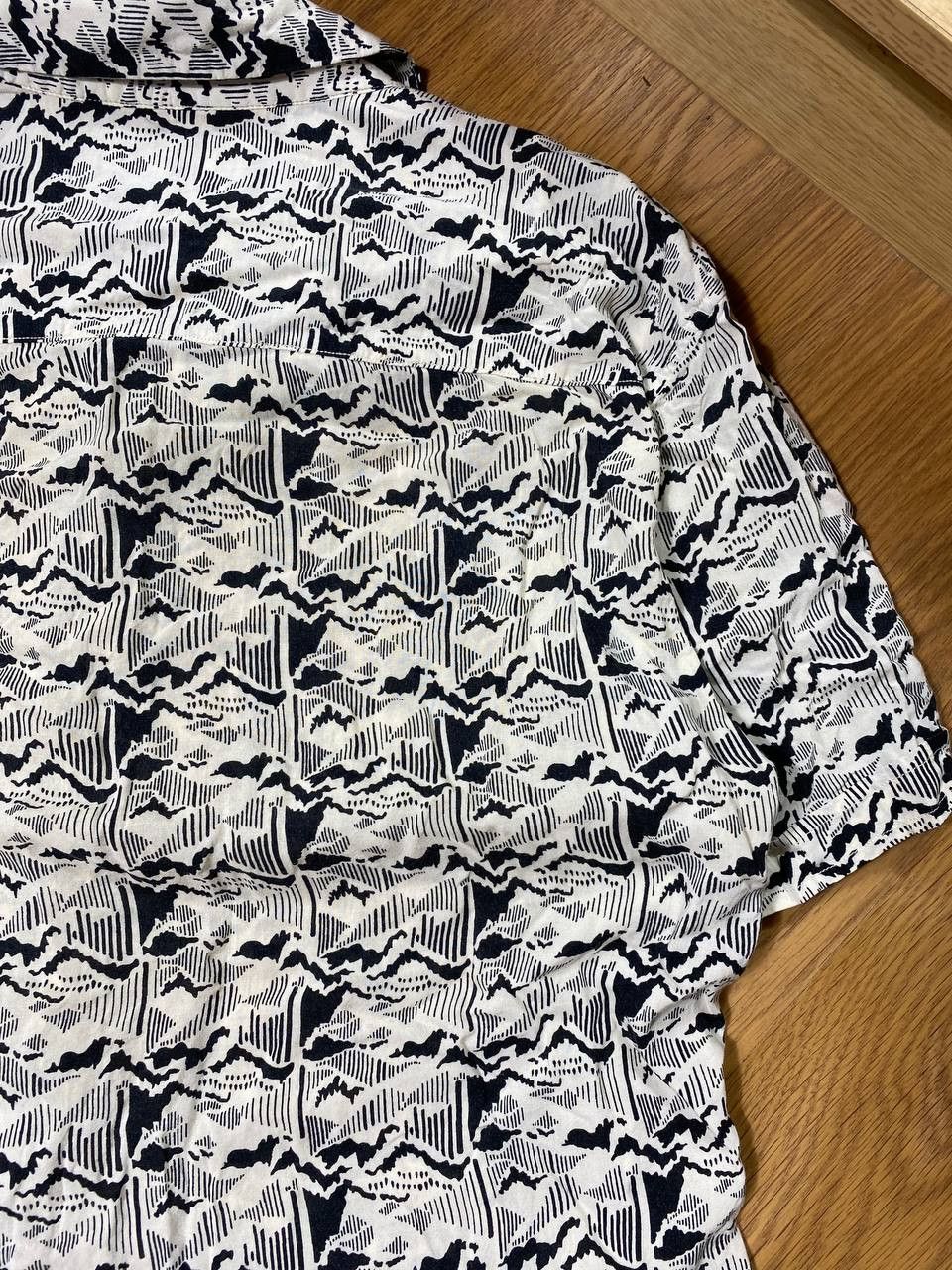 Allsaints Hawaiian shirt allsaints streetwear y2k shirt Size US S / EU 44-46 / 1 - 11 Thumbnail
