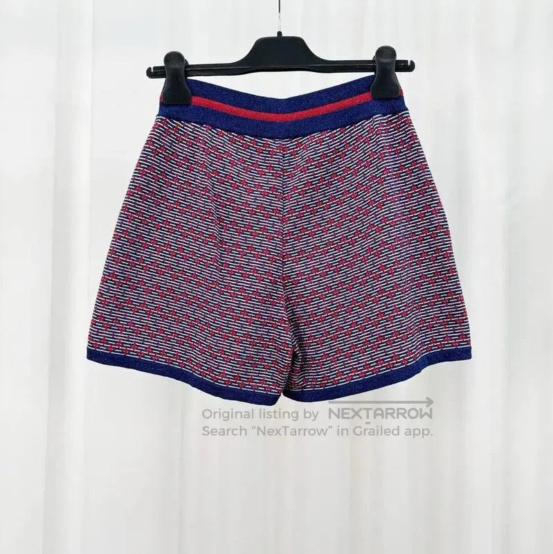 Chanel Chanel Summer Multicolor Embroidered Knit Shorts . Size 23" - 2 Thumbnail
