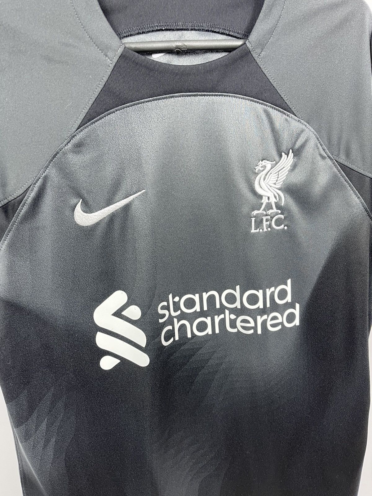 Nike Nike LIVERPOOL soccer Jersey Football shirt 2022-23 Size S Size US S / EU 44-46 / 1 - 3 Thumbnail