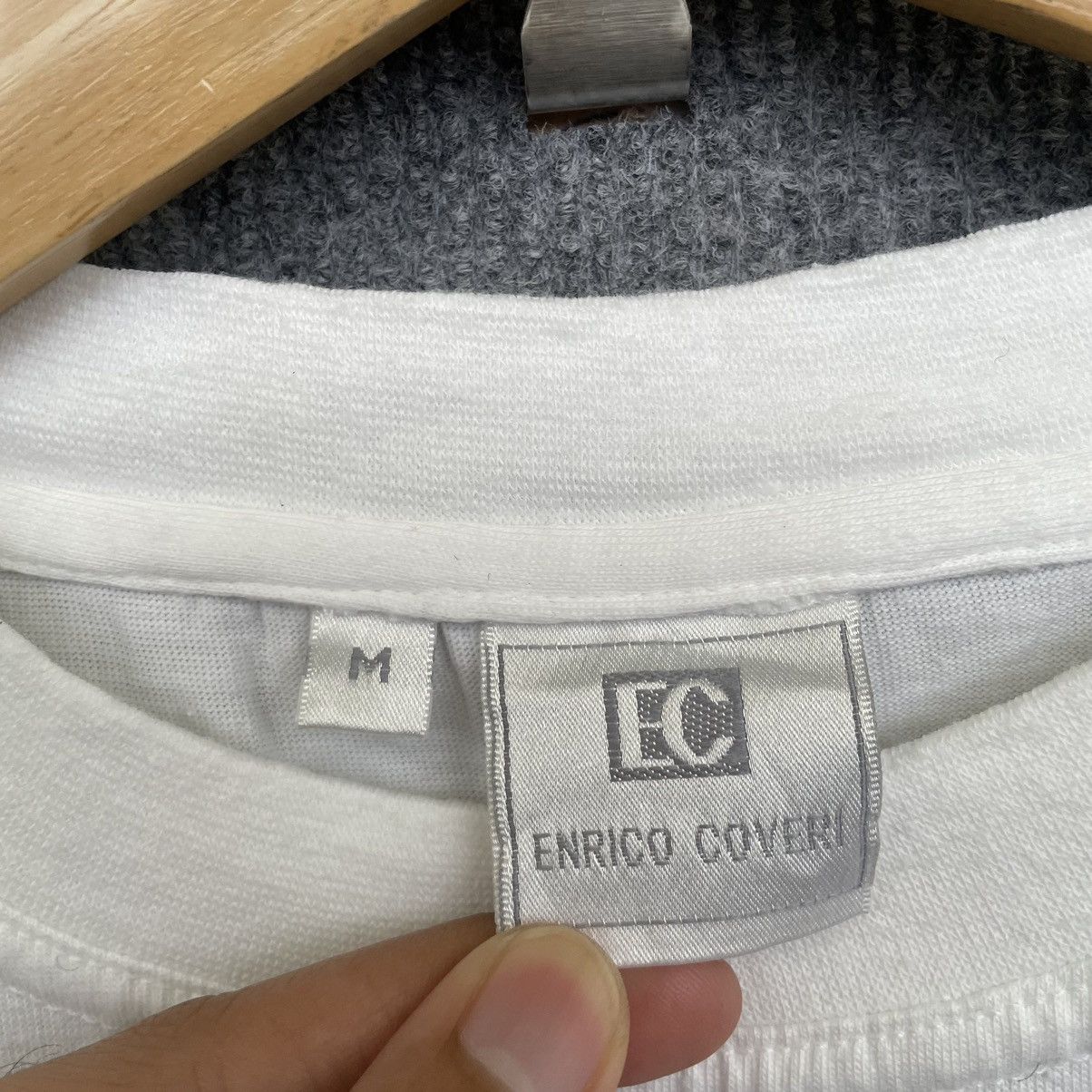 Enrico Coveri 90s Enrico Coveri Spell Out T Shirt Size US L / EU 52-54 / 3 - 3 Thumbnail