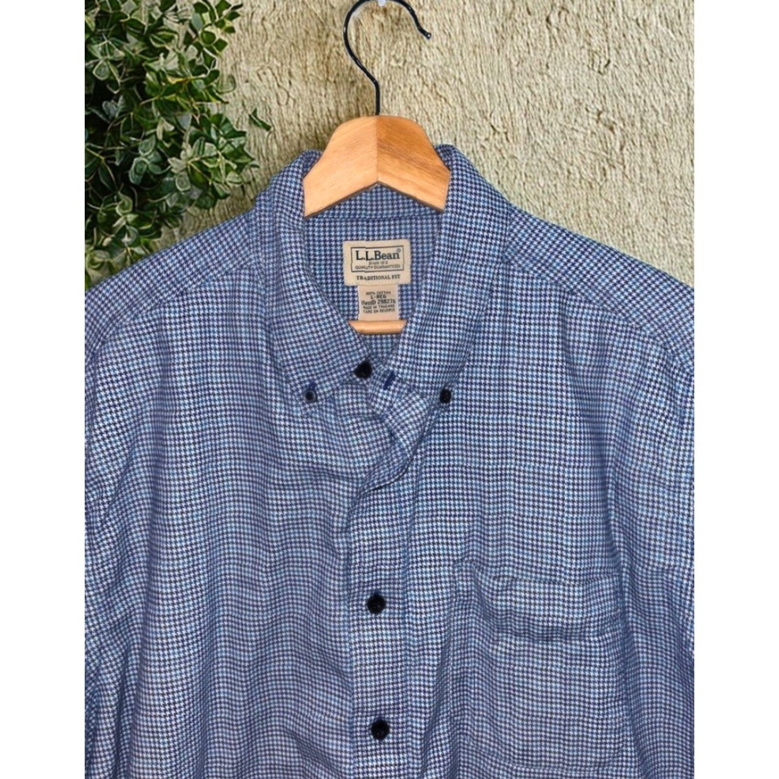 Vintage L.L.Bean Mens Large Blue Houndstooth Check Flannel Button-Down Shirt Pocket Shirt Size US L / EU 52-54 / 3 - 6 Thumbnail
