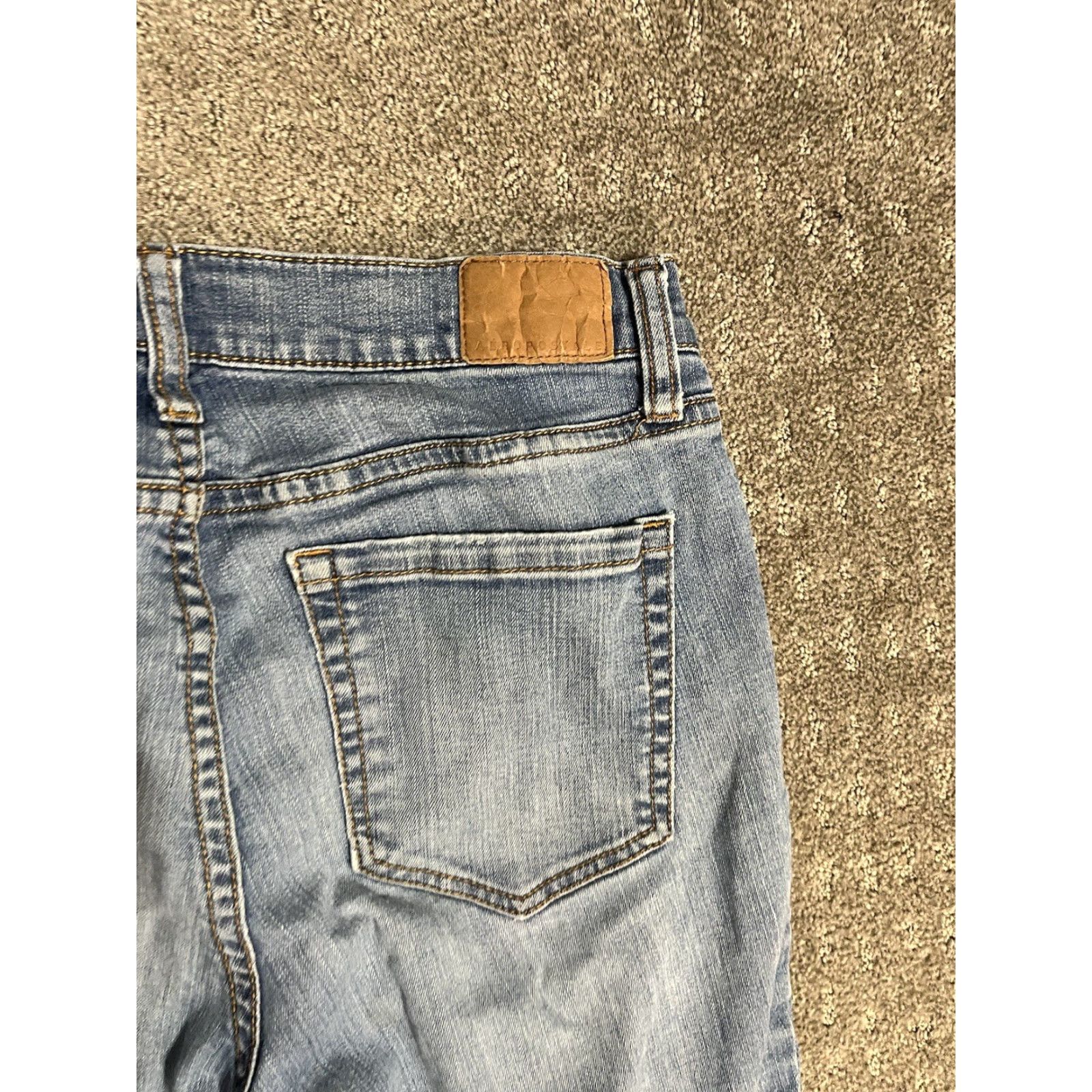 Aeropostale AEROPOSTALE Jegging Denim Jeans Women Size 6 Regular Mid Rise 26" Waist 27" Inseam Blue Small Logo Pocket 5-Pocket N/A Womens Size 28" / US 6 / IT 42 - 3 Thumbnail