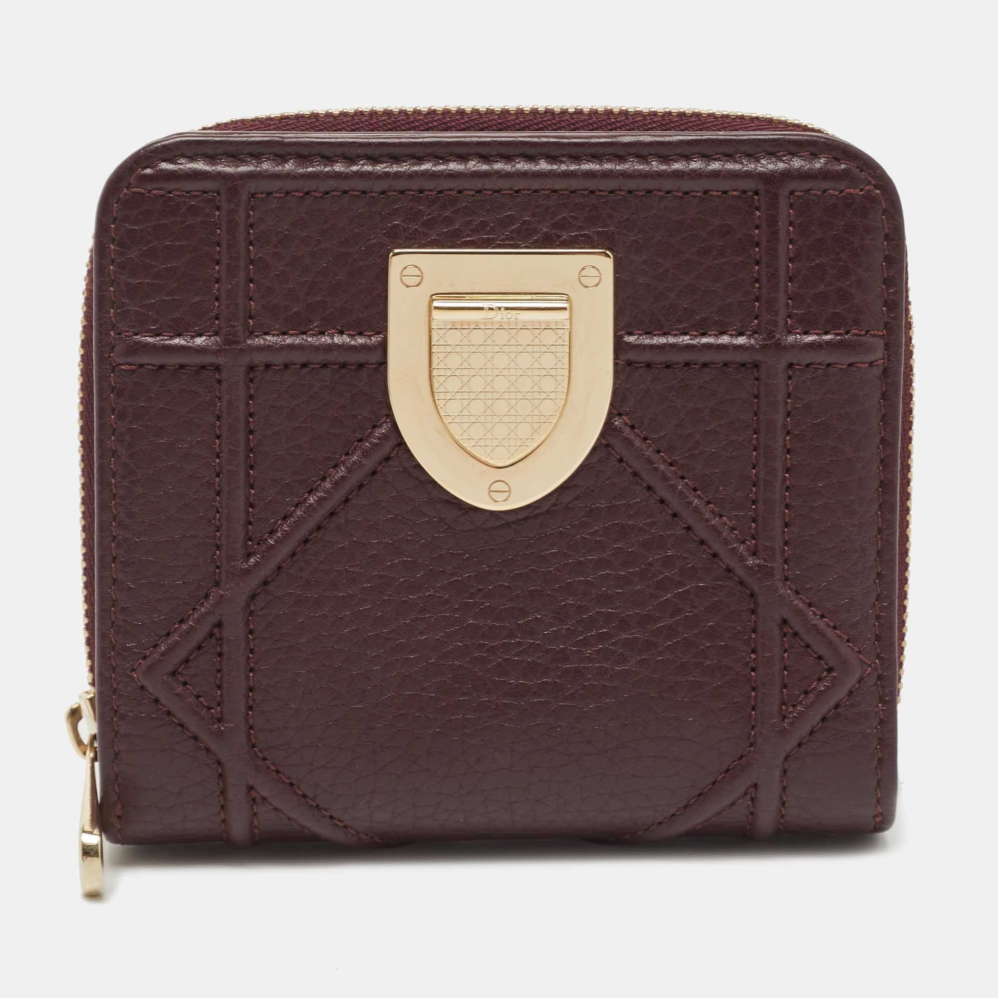 image of Dior Burgundy Leather Ama Zip Compact Wallet in Black, Women's
