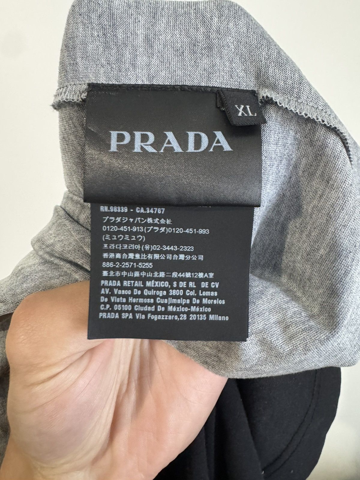 Prada Prada Neon Dunk Graphic T-Shirt SZ EU 56 / US XL Excellent Size US XL / EU 56 / 4 - 5 Thumbnail