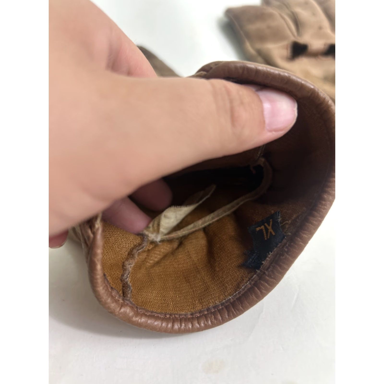 Vintage Gladiator Driving Gloves Women XL Brown Leather Distressed Sports Glove Size ONE SIZE - 6 Thumbnail