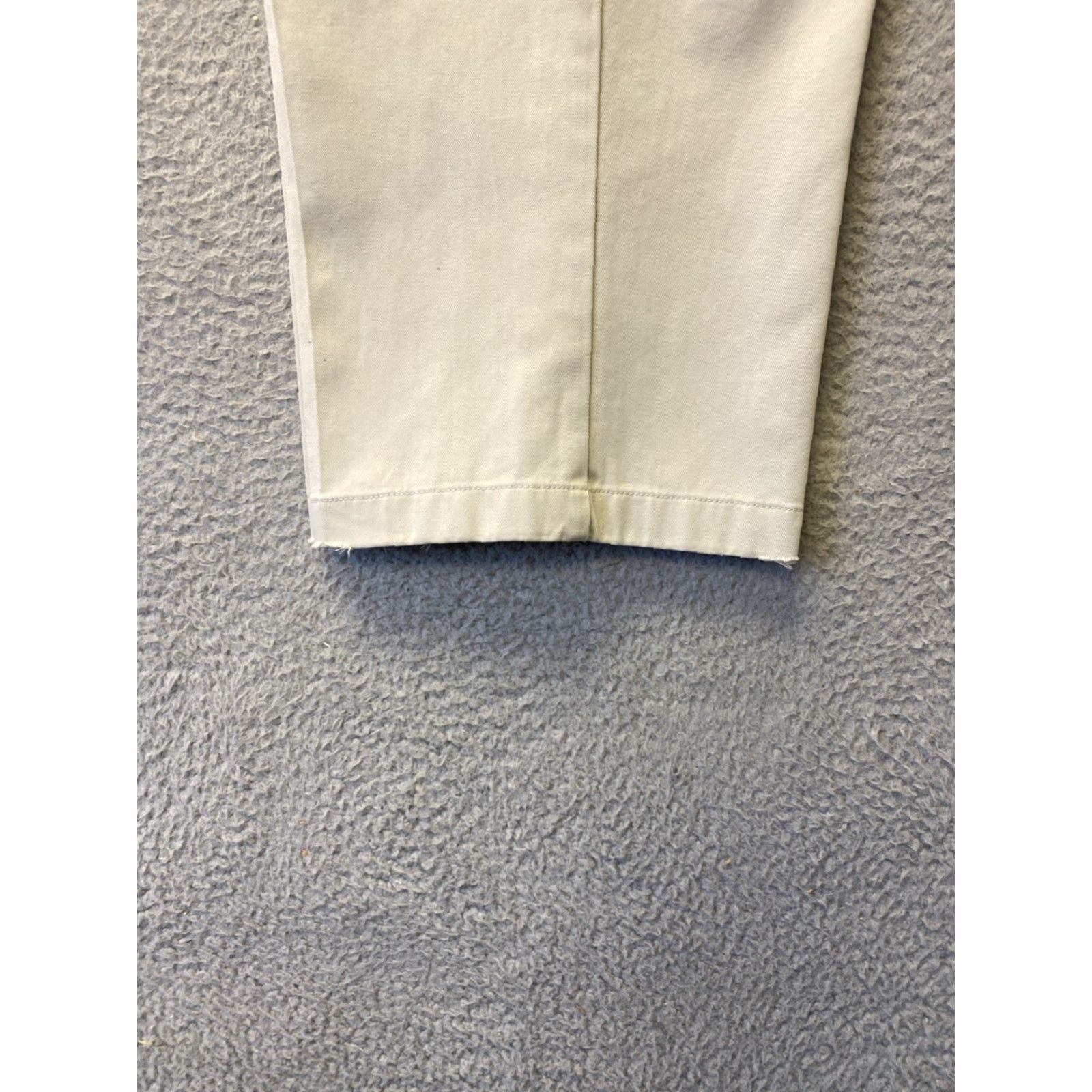 Vintage VINTAGE LL Bean Chino Pants Mens 40x30 Light Khaki Trousers / 166-4 Size US 40 / EU 56 - 2 Thumbnail