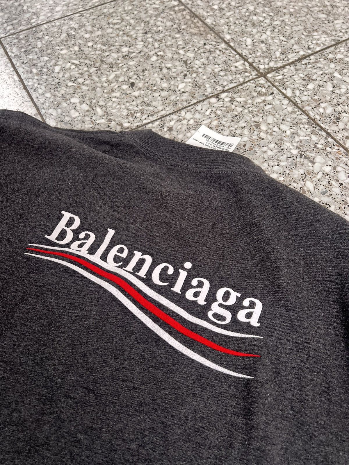 Balenciaga Balenciaga Political Campaign Longsleeve Size US L / EU 52-54 / 3 - 4 Thumbnail