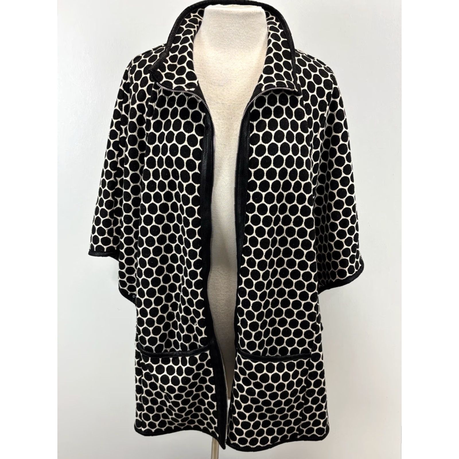 Joseph Ribkoff VINTAGE Joseph Ribkoff Couture Jacket Women’s 12 Poncho Black Polka Dots Full Zip Artsy Size XL / US 12-14 / IT 48-50 - 5 Thumbnail