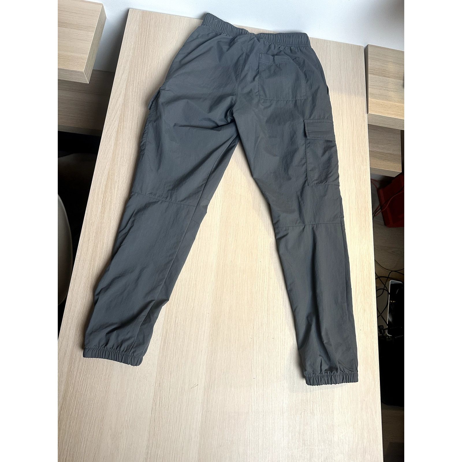 Adidas SOLD OUT! Adidas Essentials Woven Cargo Pants - Size S -NEW Size 26" / US 2 / IT 38 - 7 Thumbnail