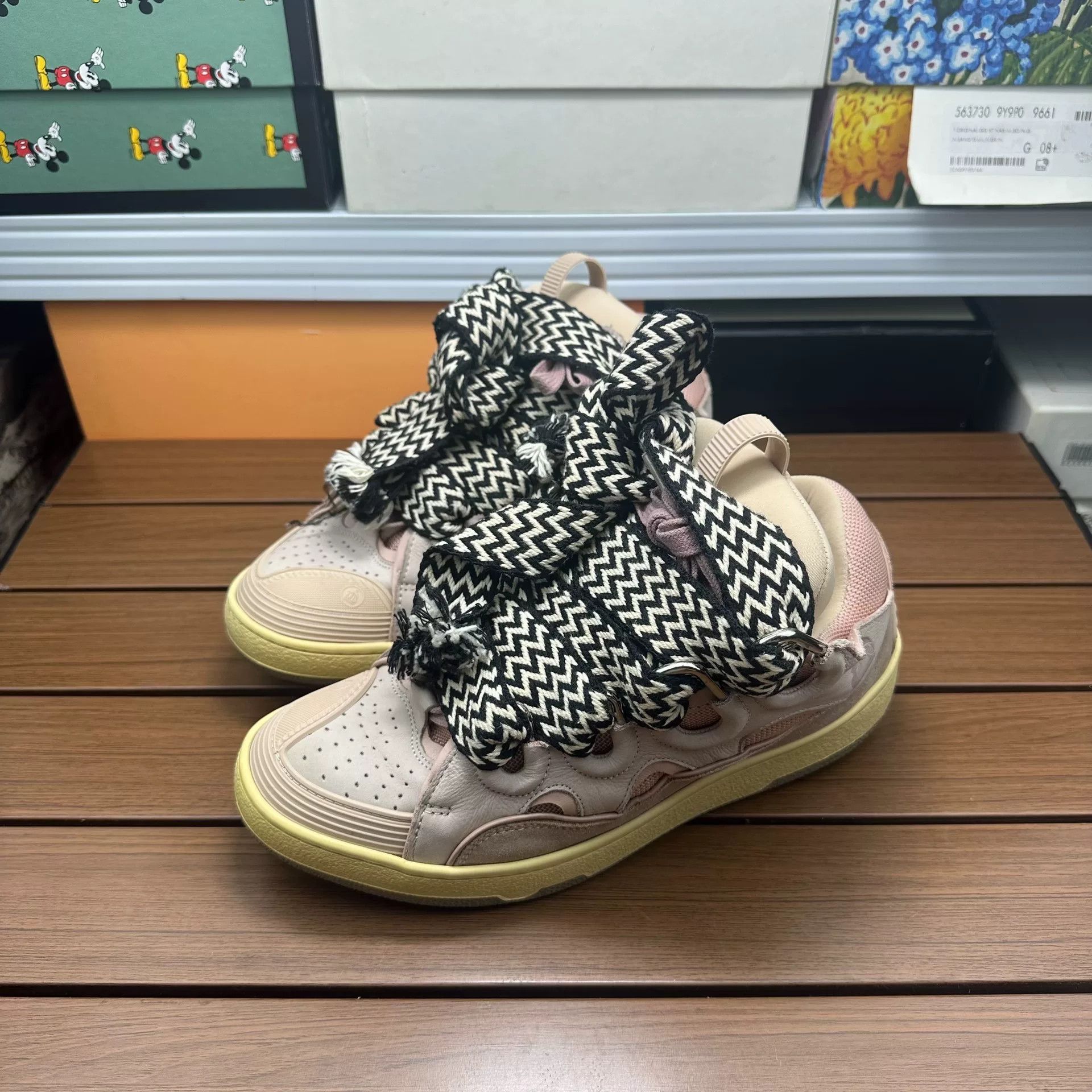 Lanvin Lanvin Pink Lowtop Sneakers 8 Men Size US 8 / EU 41 - 1 Thumbnail