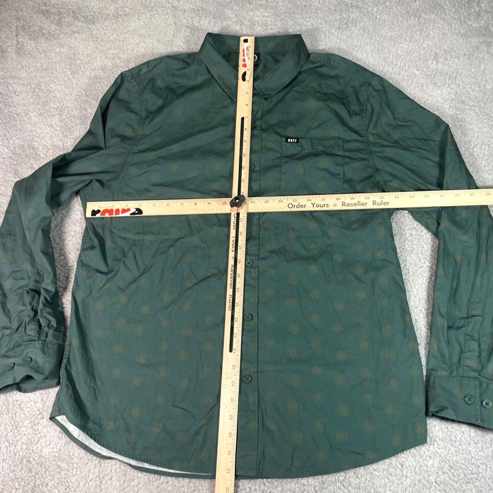 Vintage Neff XL Green Flower Button Up Casual y2k Mens Size US XL / EU 56 / 4 - 3 Thumbnail