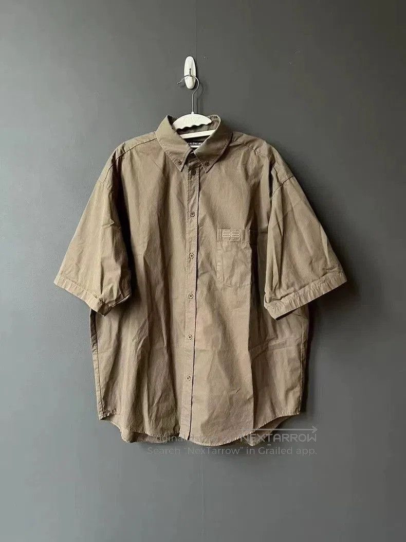 Balenciaga Balenciaga Bat Short Sleeve Shirt. Size US XS / EU 42 / 0 - 1 Thumbnail