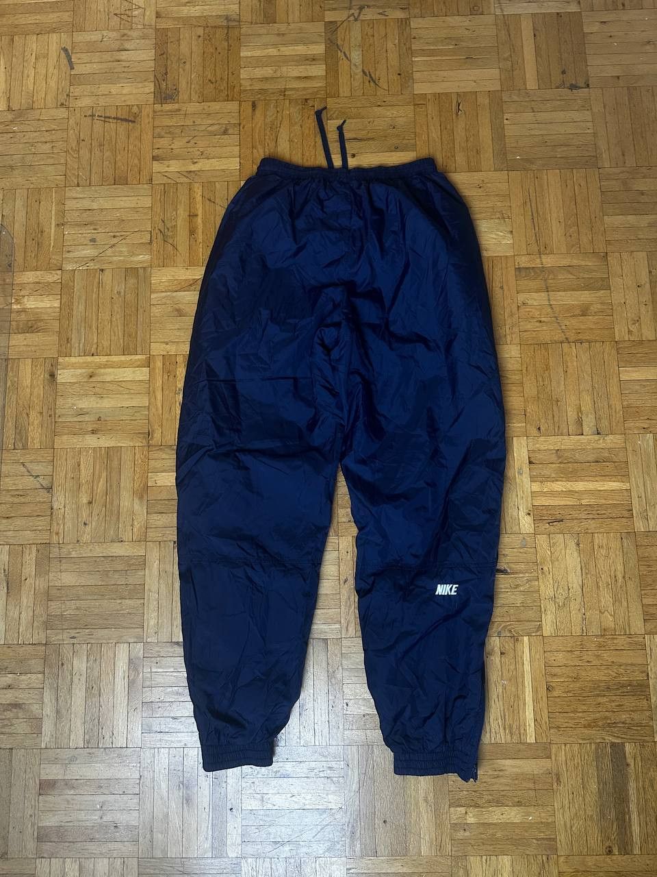 Nike × Vintage Vintage Nike Track Pants Nylon Drill Y2K Swoosh Hype Baggy Size US 32 / EU 48 - 5 Thumbnail