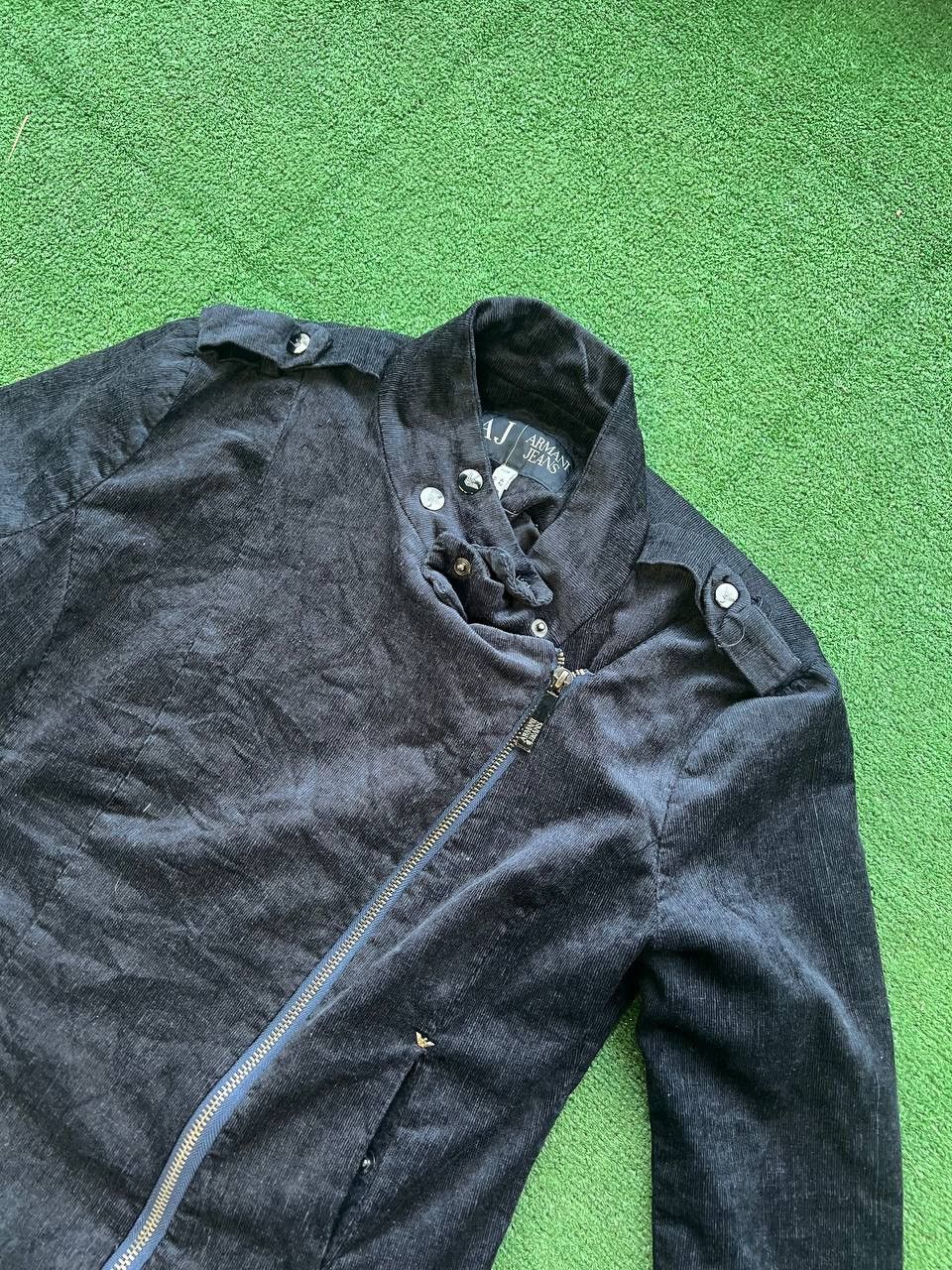 Giorgio Armani × Vintage Vintage Armani Jeans Velvet Motorcycle Jacket Size M / US 6-8 / IT 42-44 - 2 Thumbnail