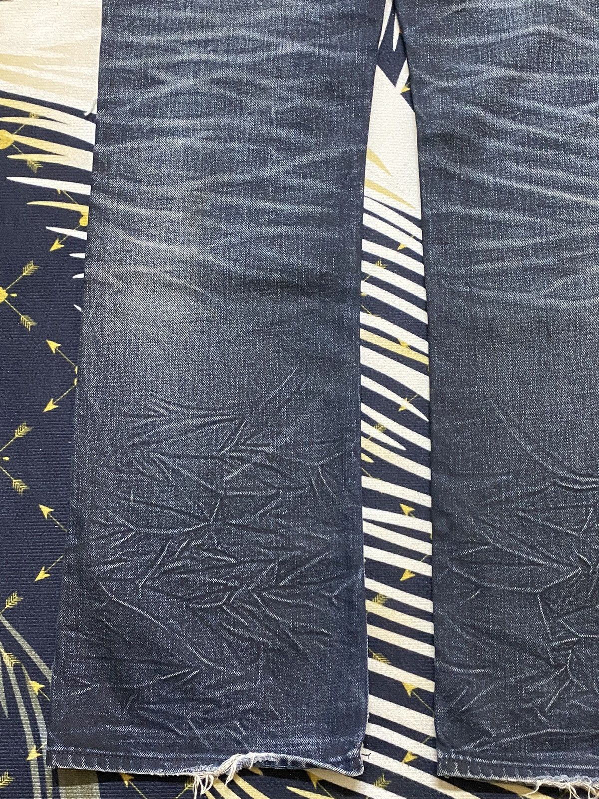 Gap Vintage Gap Denim Whisker Distressed Flare Bootcut Jeans Size US 31 - 7 Thumbnail