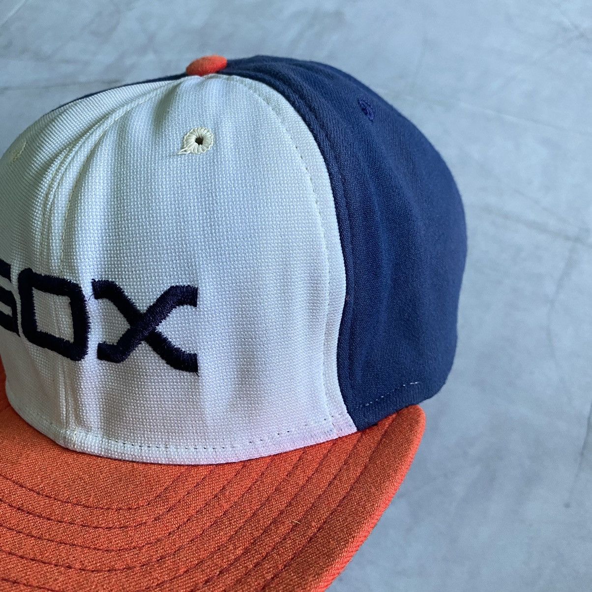 MLB × Vintage Vintage 80s Chicago White Sox New Era Rare Big Logo MLB Cap Size ONE SIZE - 4 Thumbnail
