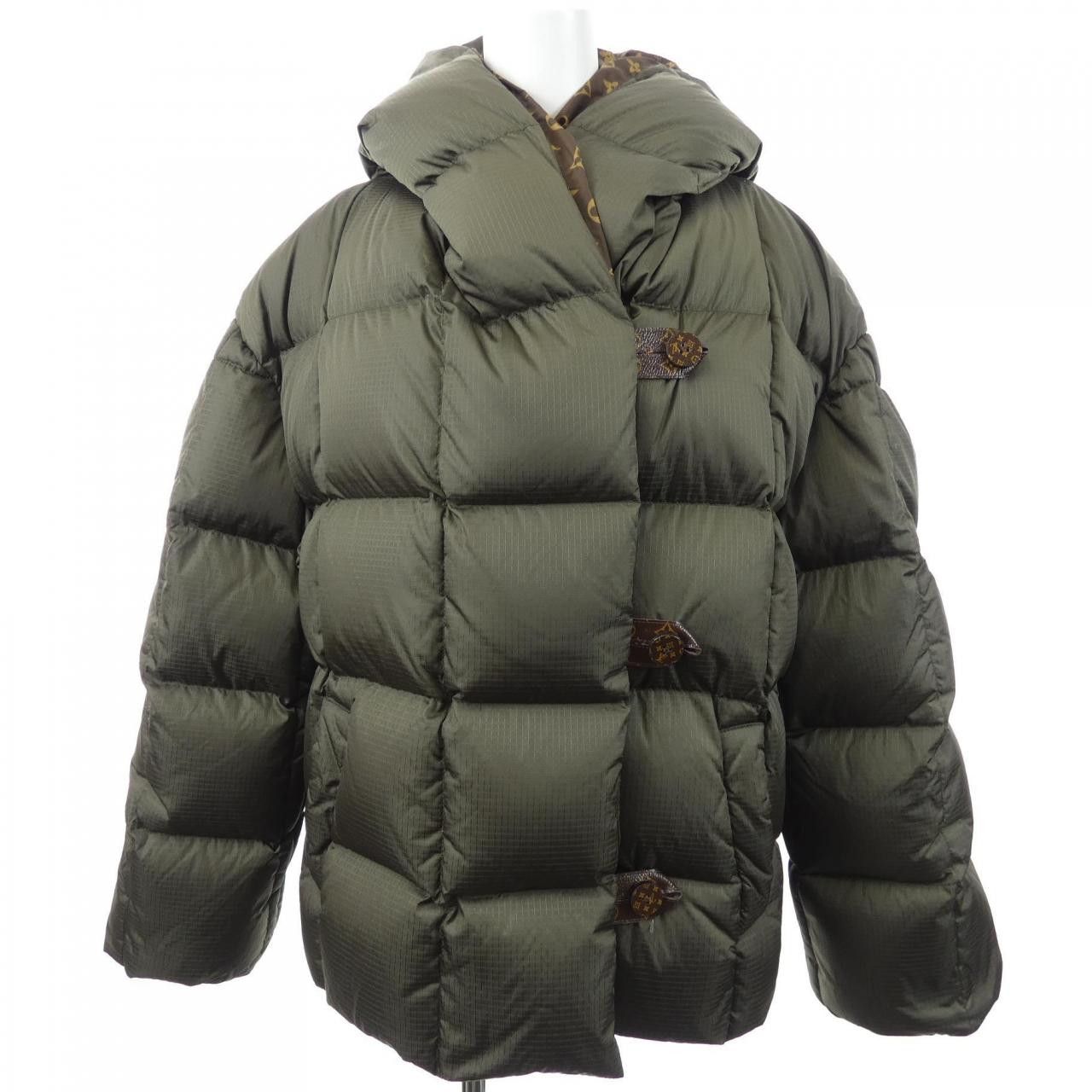 Louis Vuitton Louis Vuitton Louis Vuitton Down Jacket Textile Outerwear FLOW16E54 DUTY FREE for USA Size ONE SIZE - 1 Thumbnail