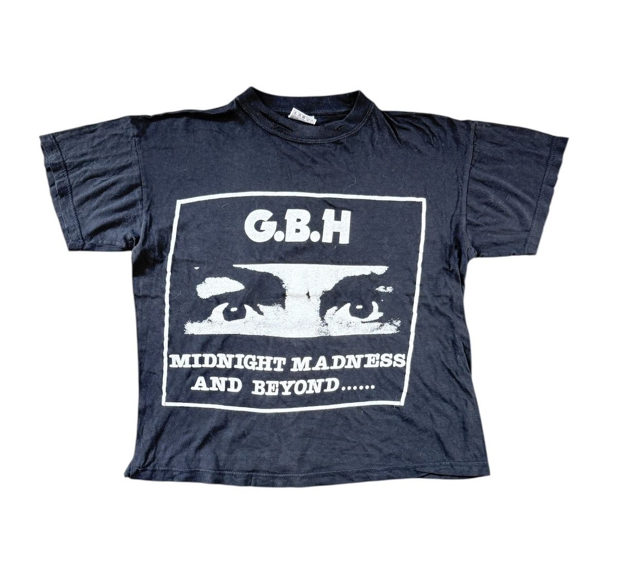 Band Tees Vtg 90s GBH charles manson crop top tee Size US S / EU 44-46 / 1 - 1 Thumbnail
