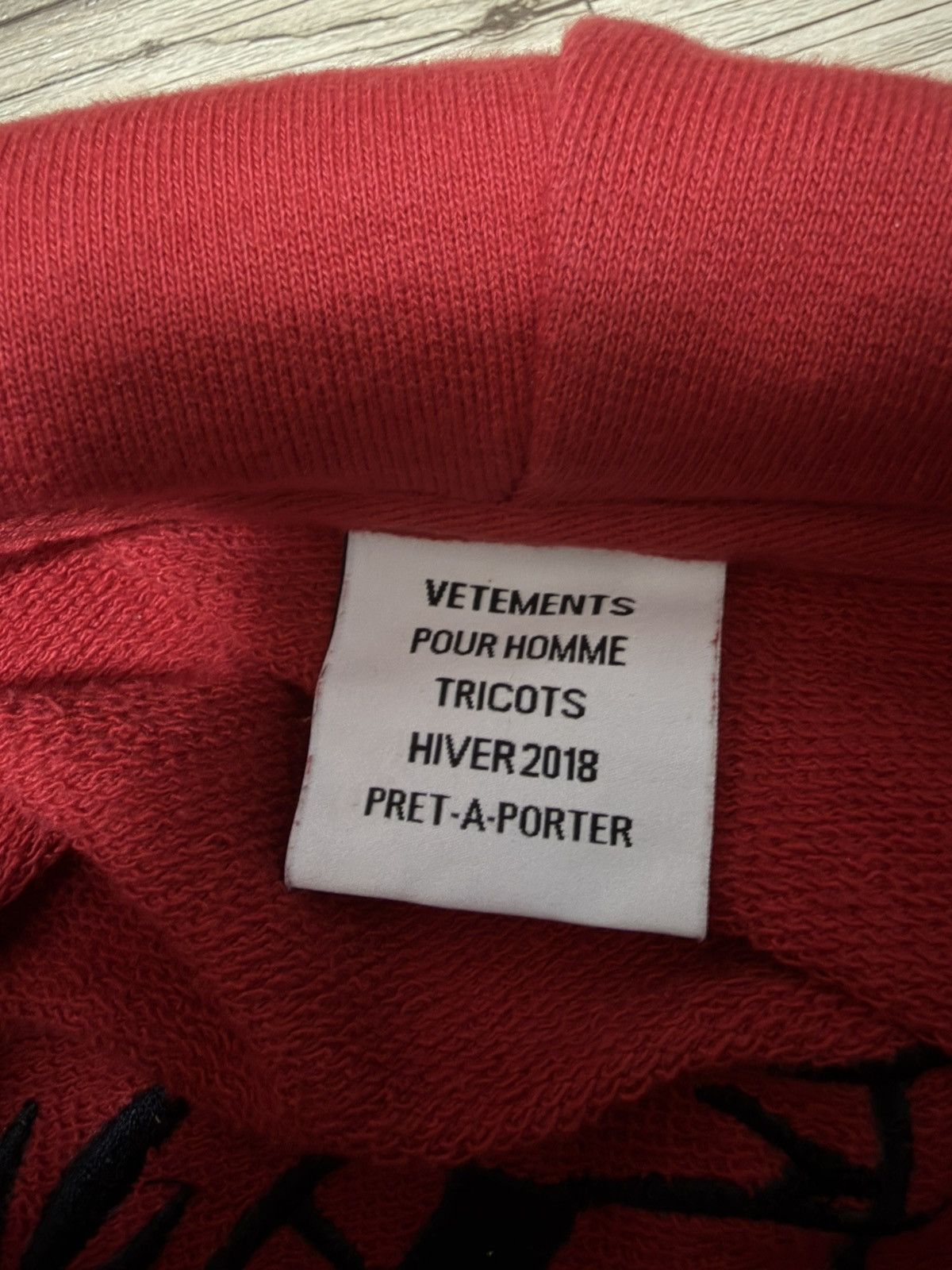Vetements Vetements AW 2018 'Free Hugs' Zip Up Hoodie Size US M / EU 48-50 / 2 - 4 Thumbnail