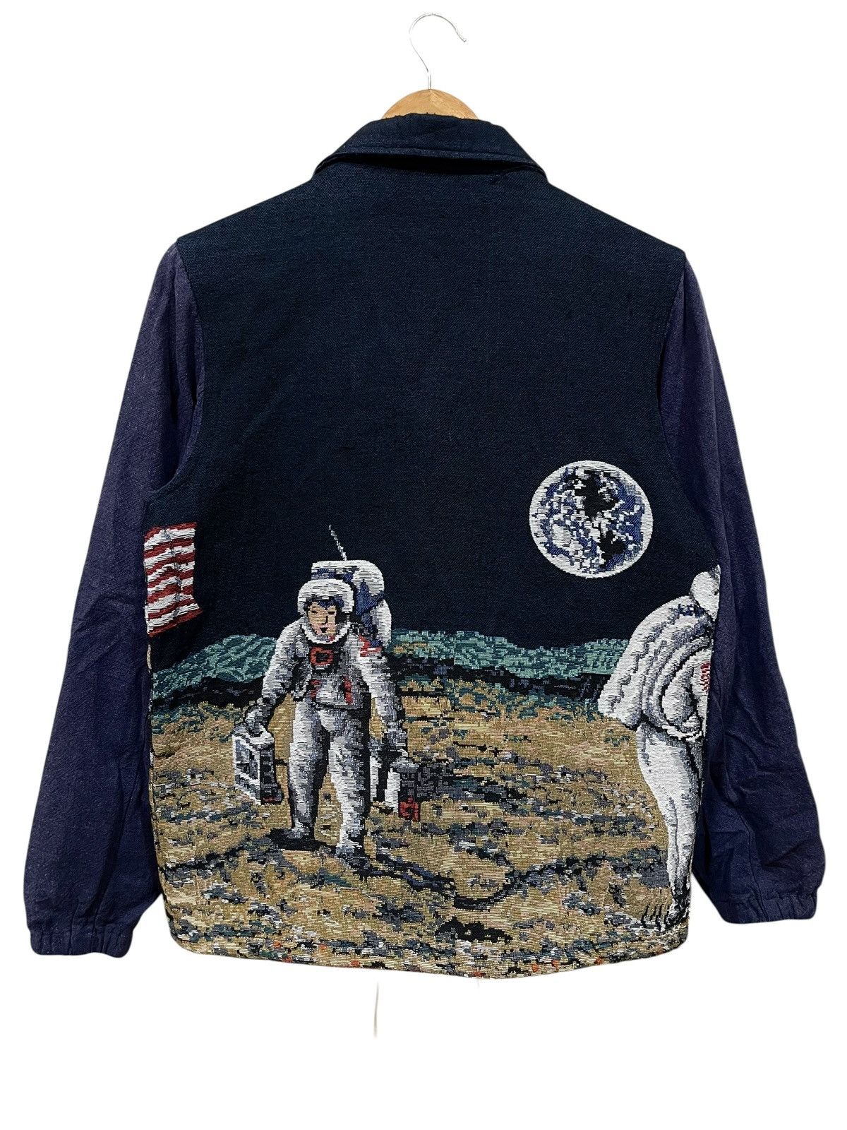 go slow caravan 🔥Go Slow Caravan A Casual Jacket With Embroidered Design Size US M / EU 48-50 / 2 - 2 Thumbnail