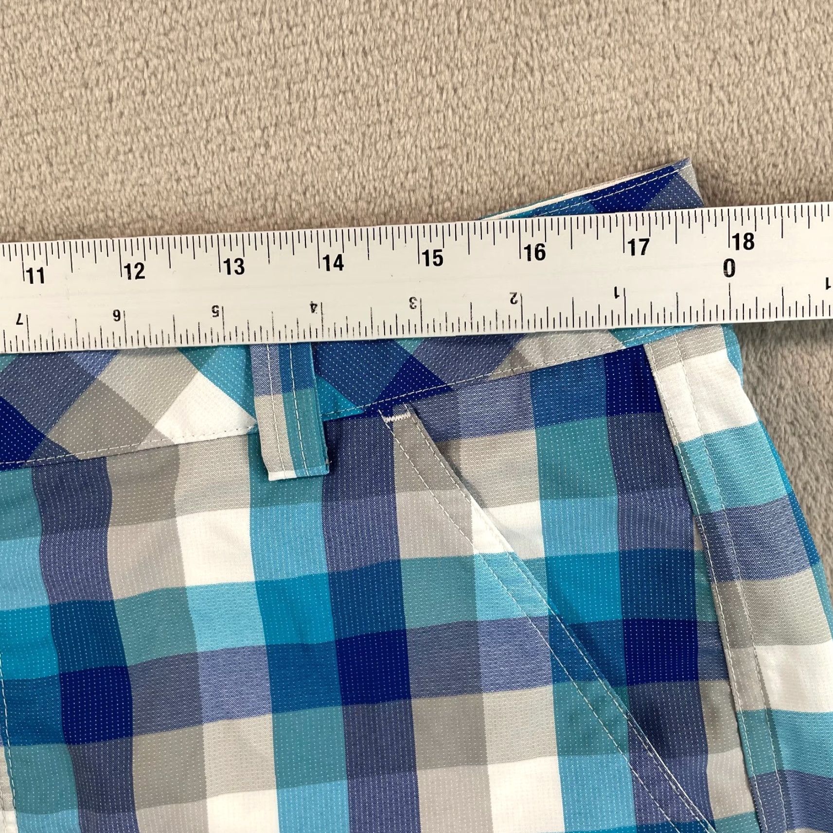 Puma Puma Golf Shorts Men 34 Blue Plaid Performance Flat Front NWOT Size US 34 / EU 50 - 4 Thumbnail