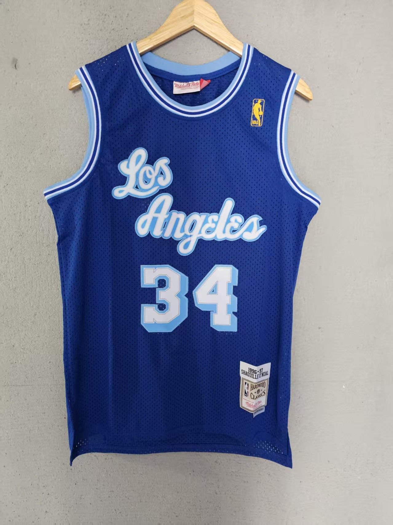 NBA Lakers #34 Shaquille O'Neal Jersey Vintage Size US XL / EU 56 / 4 - 1 Thumbnail