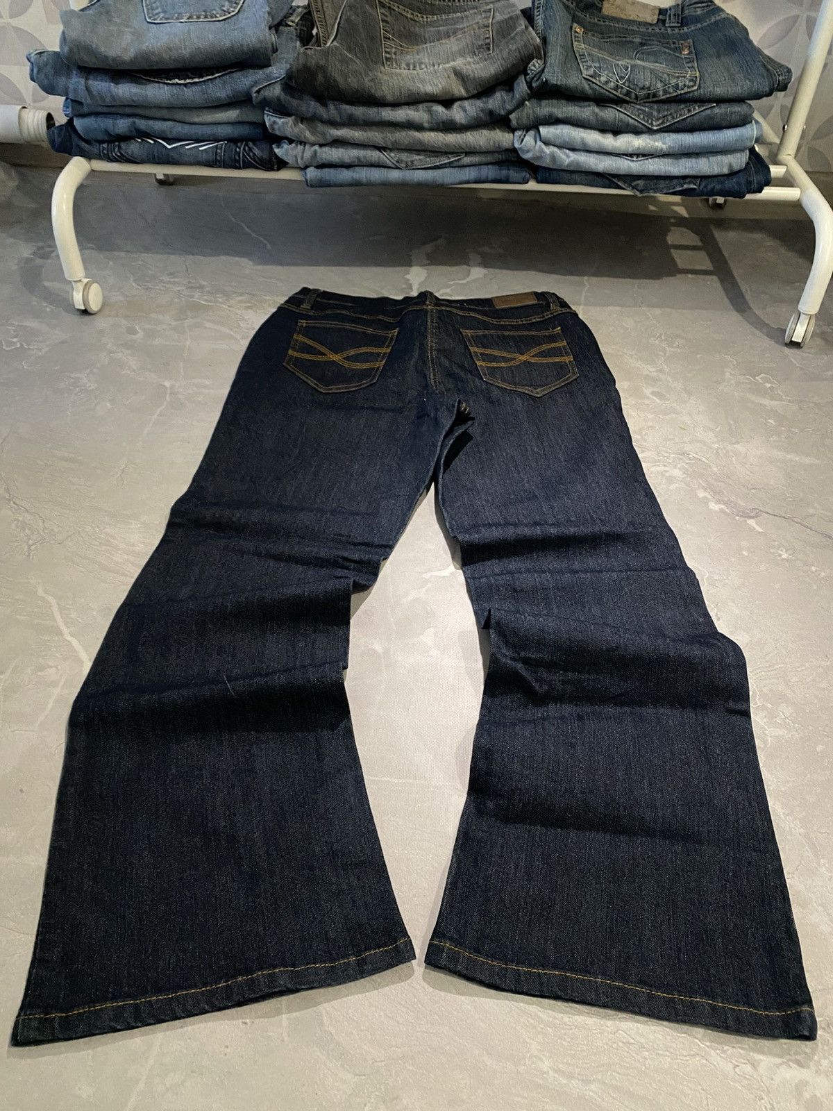 Vintage Underground Washed Flared Denim Uneven Fade Raw Look Size US 31 - 2 Thumbnail