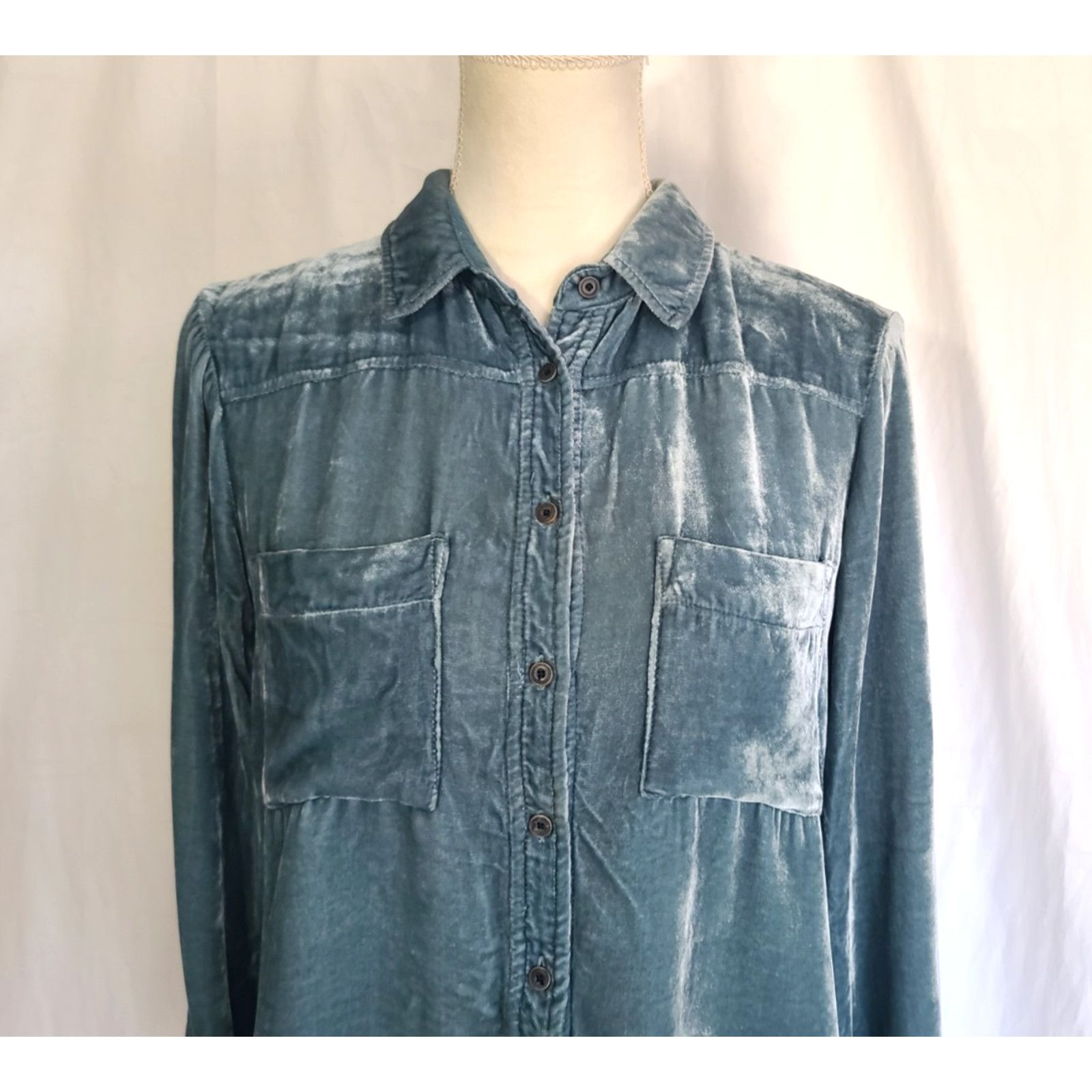 Anthropologie Anthropologie Holding Horses Blue Velvet Blouse Top Small Size S / US 4 / IT 40 - 3 Thumbnail