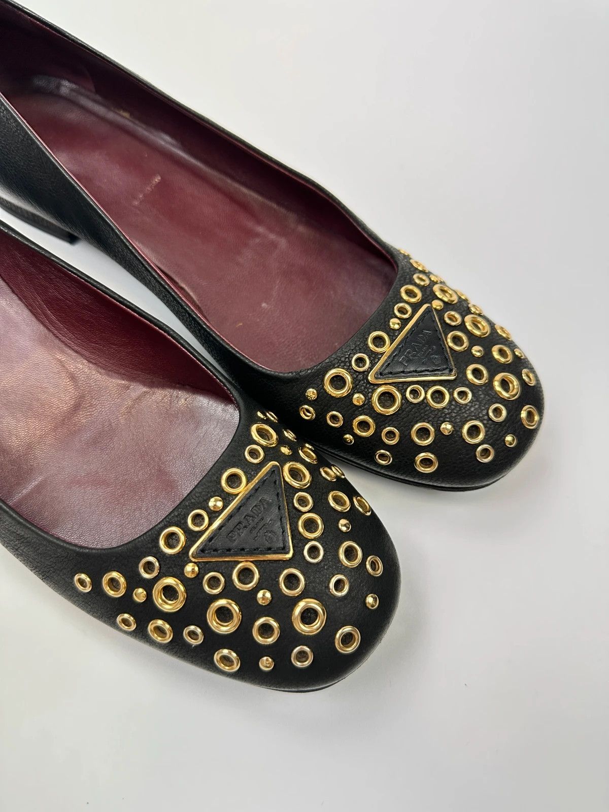 Prada Prada Milano Black Grained Leather With Gold Eyelet Loafer Size US 6 / IT 36 - 5 Thumbnail