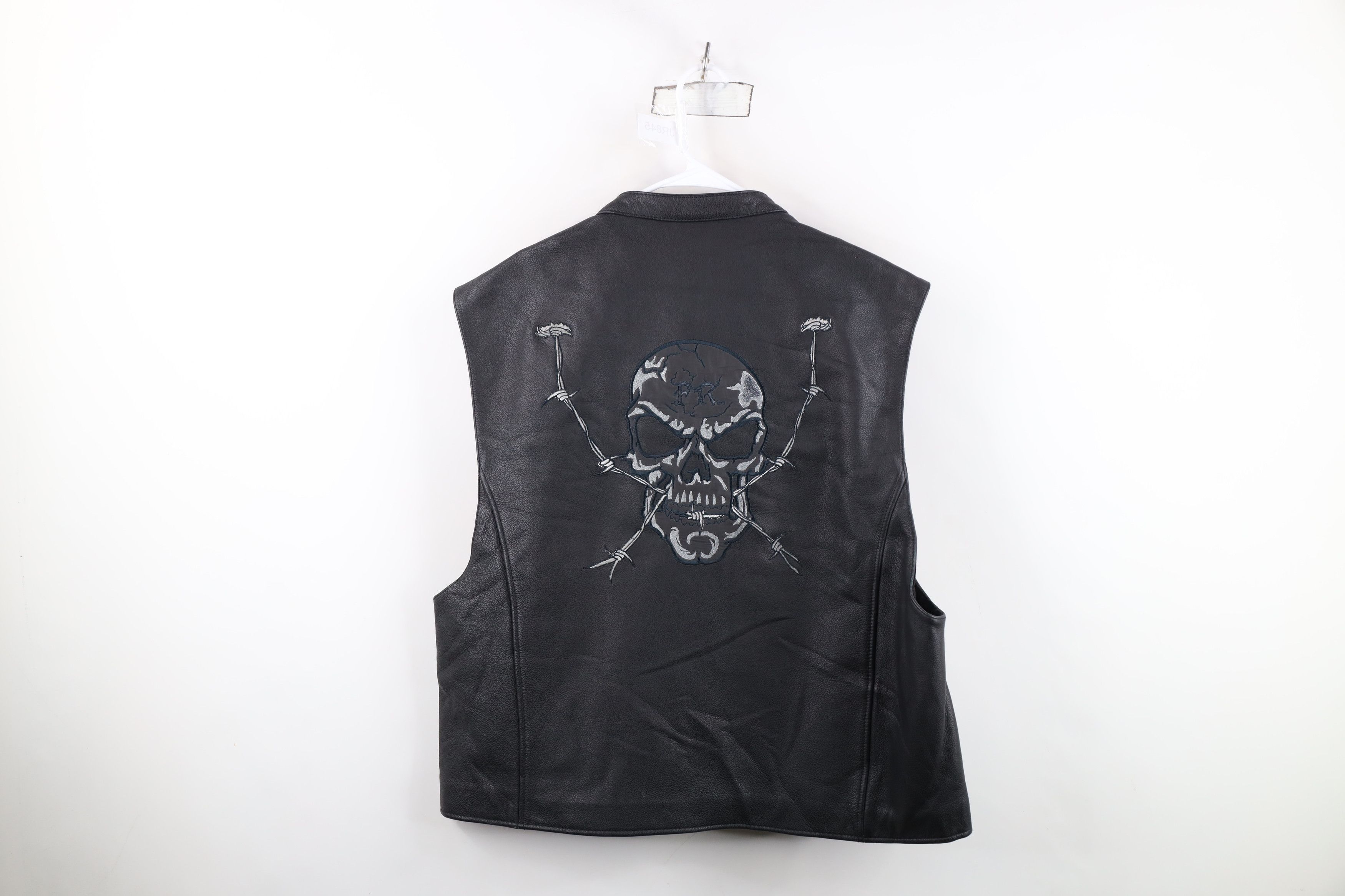 Vintage Vintage Streetwear Skull Leather Motorcycle Riding Vest Size US XXL / EU 58 / 5 - 13 Thumbnail