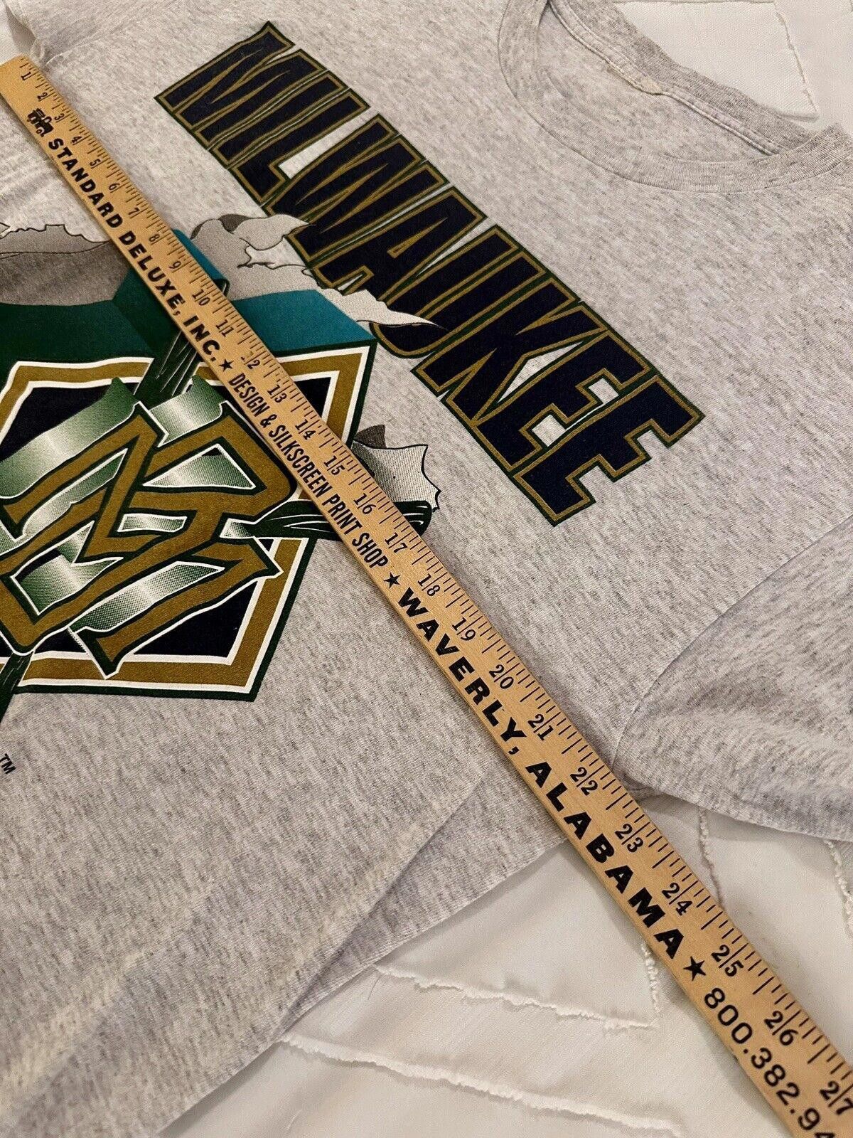 Nutmeg Vintage Milwaukee Brewers Nutmeg Shirt Size Large Size ONE SIZE - 3 Thumbnail