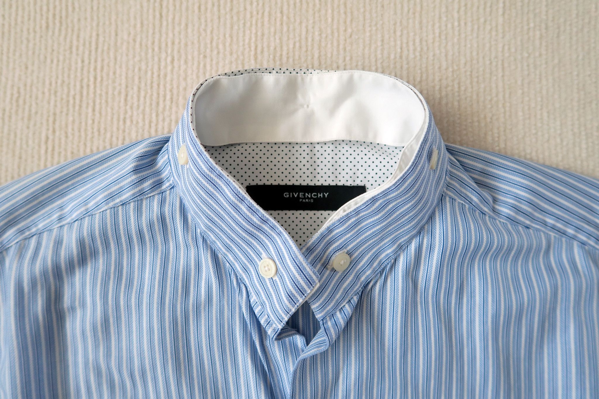 Givenchy Givenchy Blue Pinstripe Removable Collar Shirt Size US XL / EU 56 / 4 - 2 Thumbnail