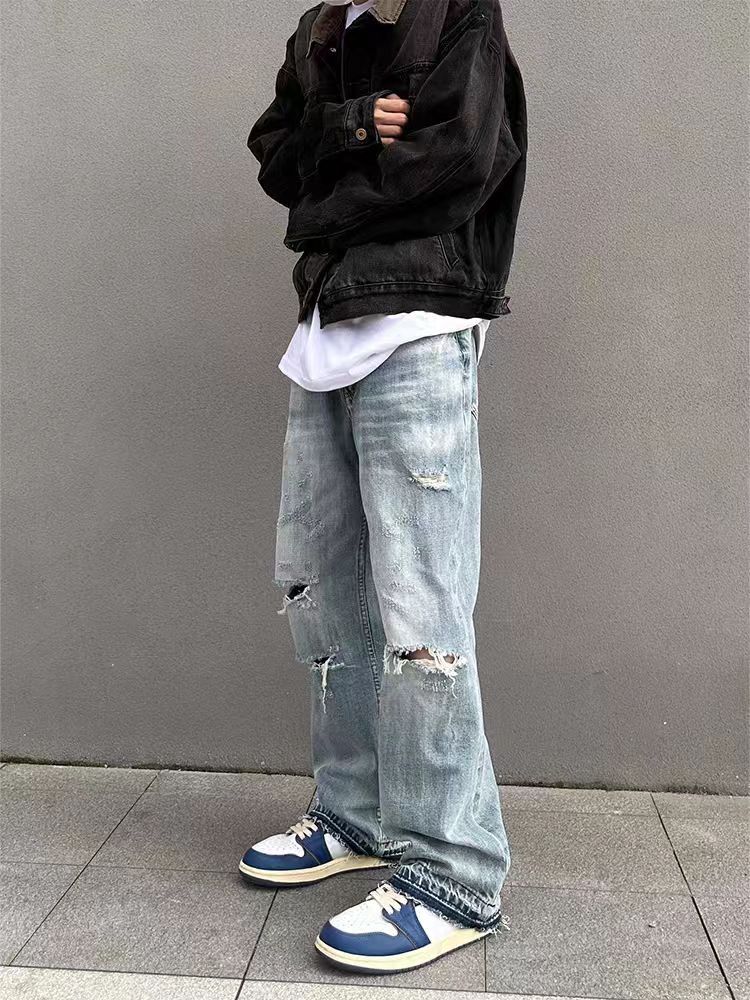 High street vintage light wash ripped baggy jeans