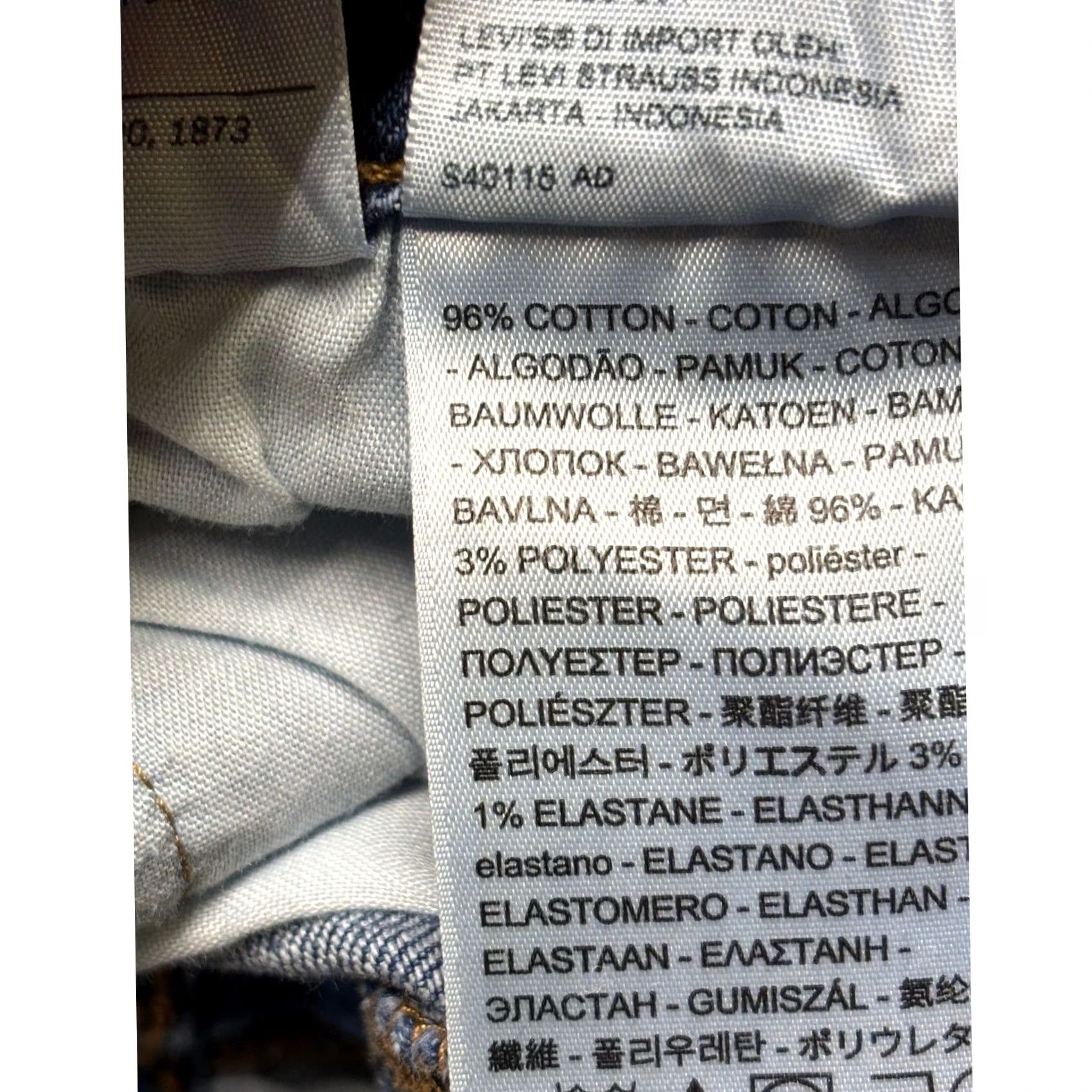 Levi's VINTAGE Levis Premium 501 Original Fit Straight Leg Blue Womens W27 L28 Button Fly Size ONE SIZE - 6 Thumbnail