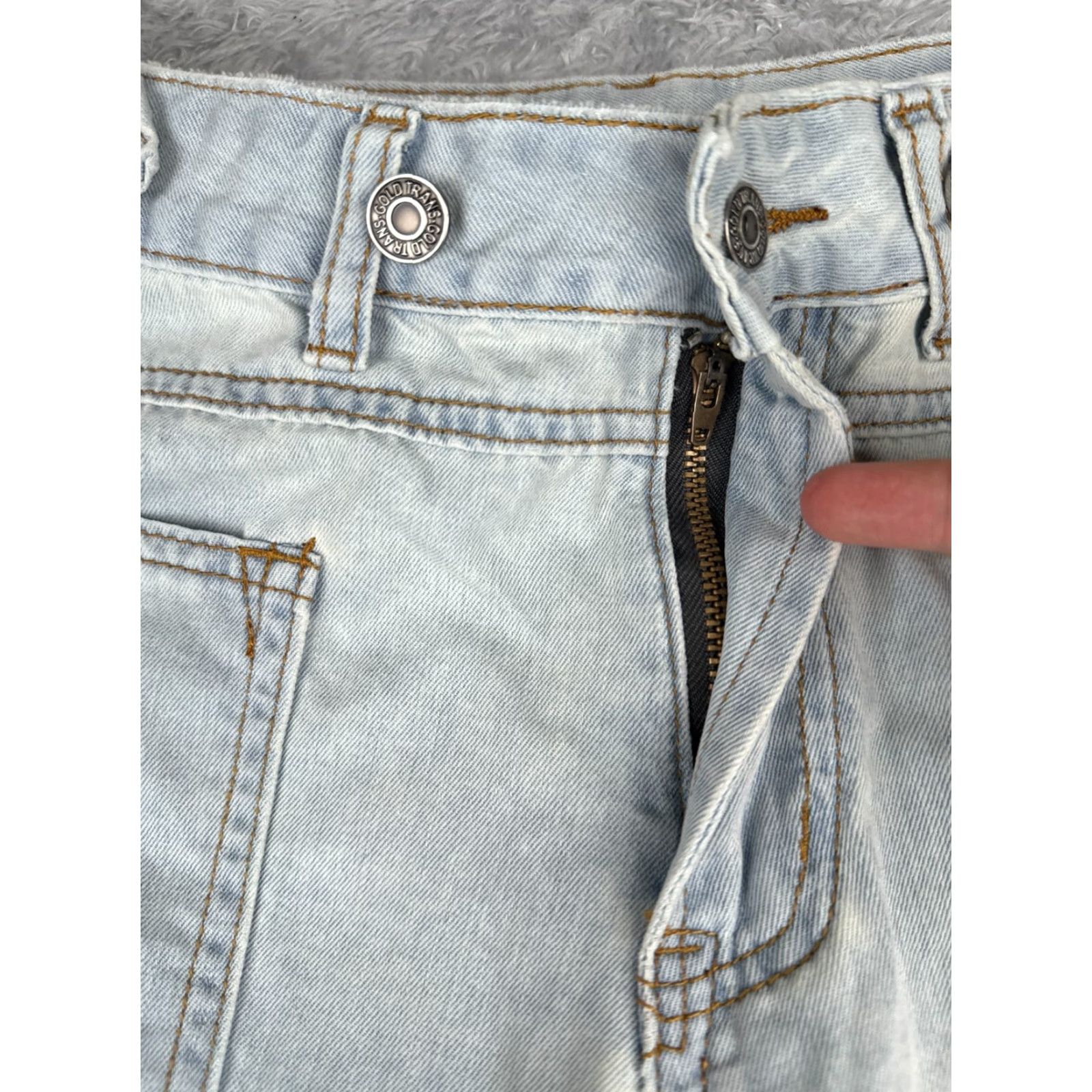 Vintage Gold Trans Jeans Womens 28 Blue Denim Light Wash Distressed 28x30 Regular 5-Pocket Design Zip Button Jeans Womens Size 28" / US 6 / IT 42 - 5 Thumbnail