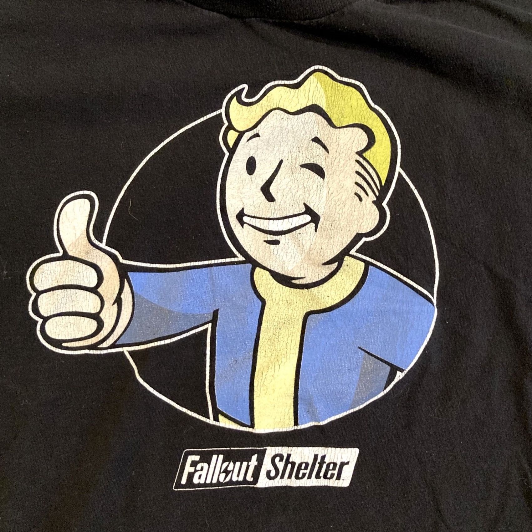 Vintage VINTAGE Fallout Shelter - 2016 - Bethesda T Shirt - Front Vault Boy Graphic - Mens Med Shirt Size US M / EU 48-50 / 2 - 2 Thumbnail