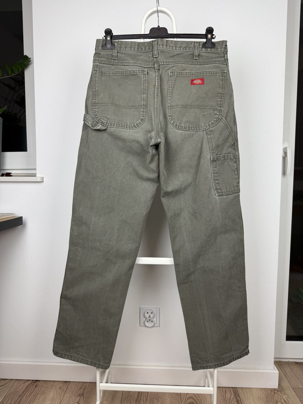 Carhartt × Dickies × Vintage Vintage faded earth tone green baggy fit dickies pants hype Size US 31 - 1 Thumbnail