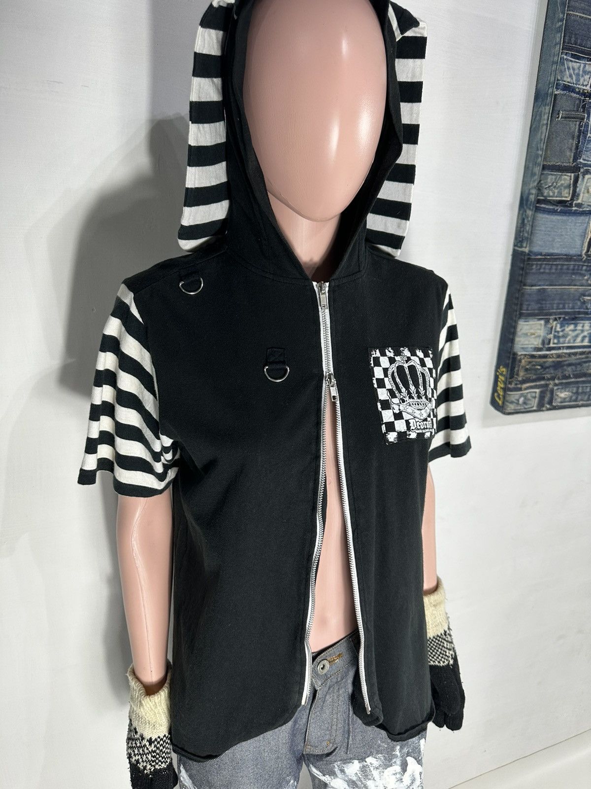Japanese Brand Deorart Punk Bondage Bunny Hooded Zip Tshirt Size L / US 10 / IT 46 - 15 Thumbnail