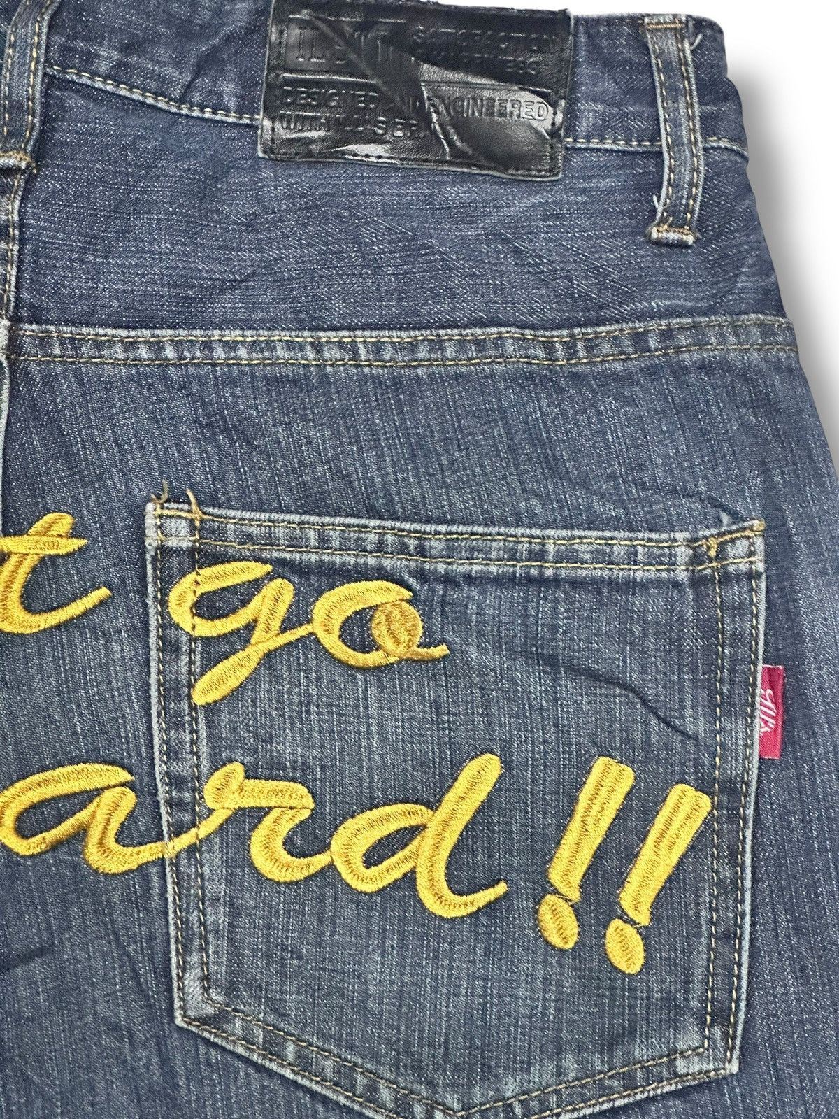 Other ill's Vintage Jeans Embroidered Baggy Loose Style Faded Wash Size US 31 - 7 Thumbnail
