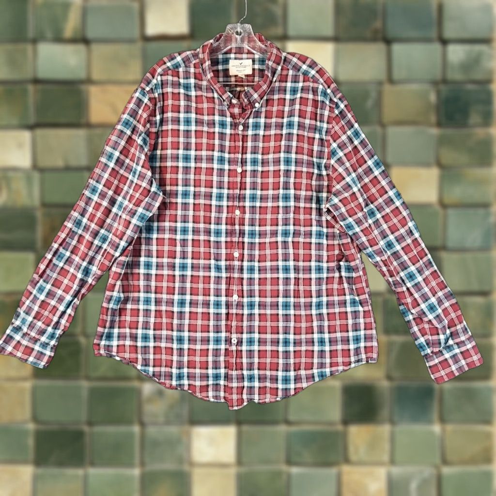 American Eagle Outfitters American Eagle Seriously Soft Button Up Mens Red Plaid Long Sleeve Size 2XL Size US XXL / EU 58 / 5 - 1 Thumbnail