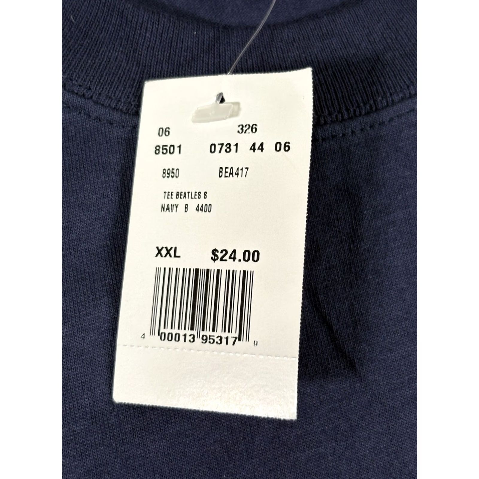 Apple VINTAGE The Beatles Short Sleeve Graphic Tee Men 2XL Blue 2006 Y2K Apple Corps. Ltd. Shirts Men's Graphic Tee 2XL Mens Size US 39 - 5 Thumbnail