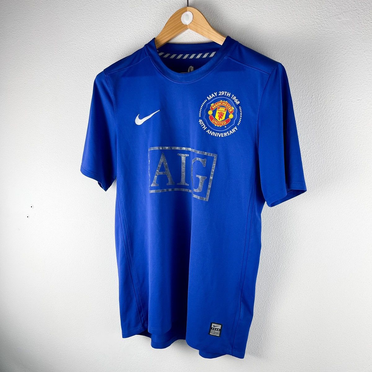 Other MANCHESTER UNITED 2008 2009 THIRD FOOTBALL NIKE Size M Size US M / EU 48-50 / 2 - 2 Thumbnail