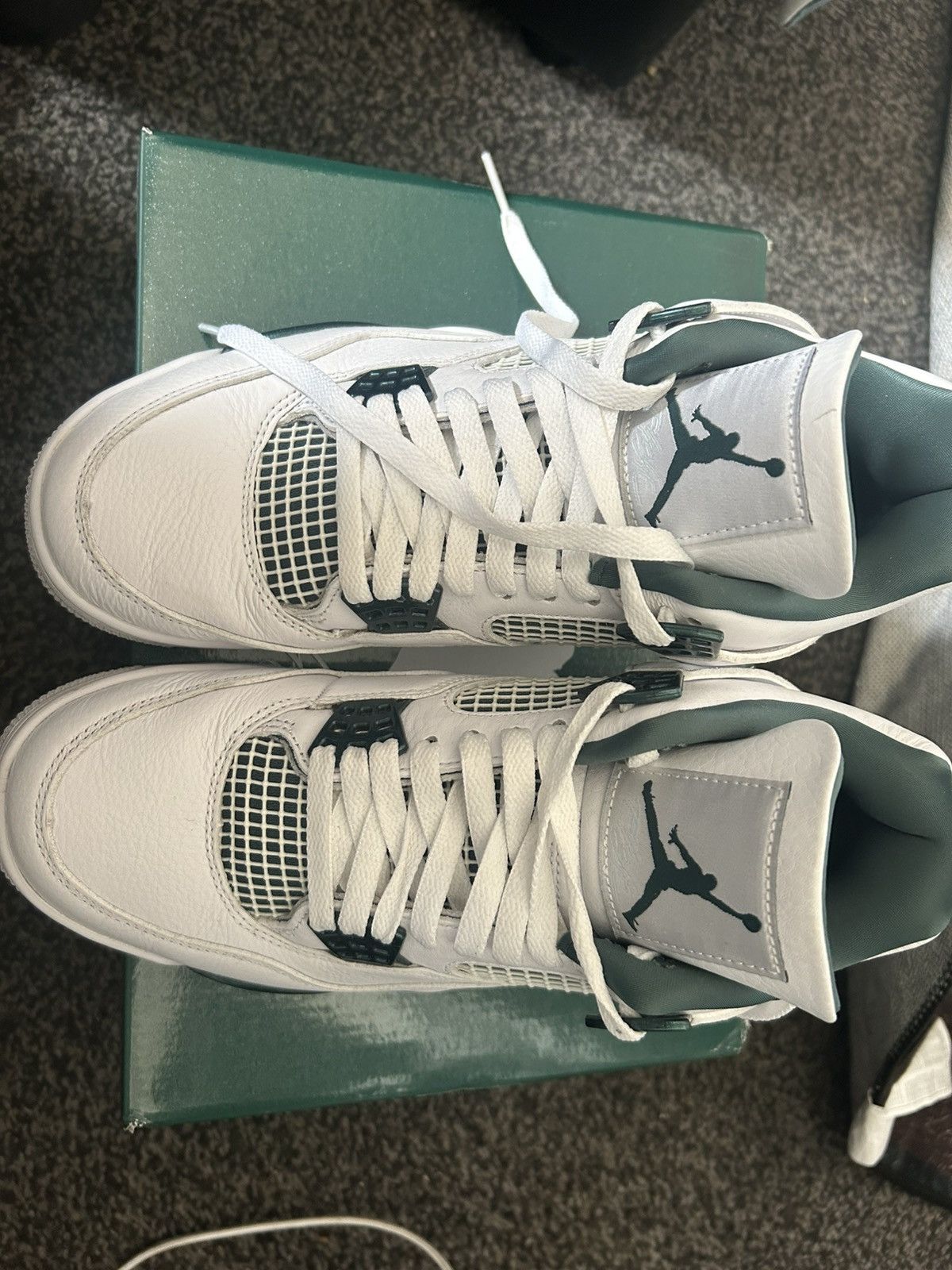 Jordan Brand Jordan 4 white/oxidised green Size US 9 / EU 42 - 10 Thumbnail