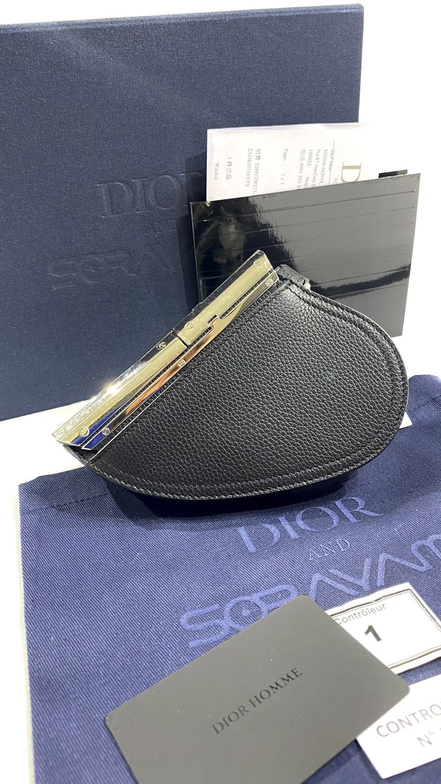 Club Sorayama × Dior Christian Dior X Hajime Sorayama Saddle Metal Pouch Limited Size ONE SIZE - 6 Thumbnail