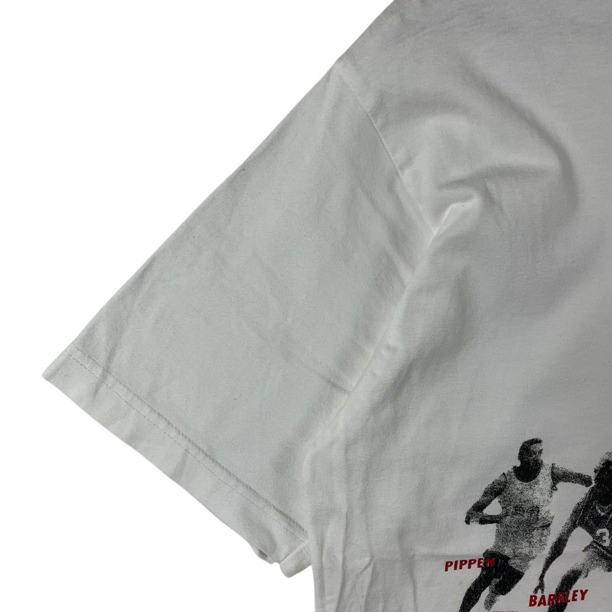 Nike Vintage NIKE bball just do it barcelona spellout printed tee Size US M / EU 48-50 / 2 - 6 Thumbnail