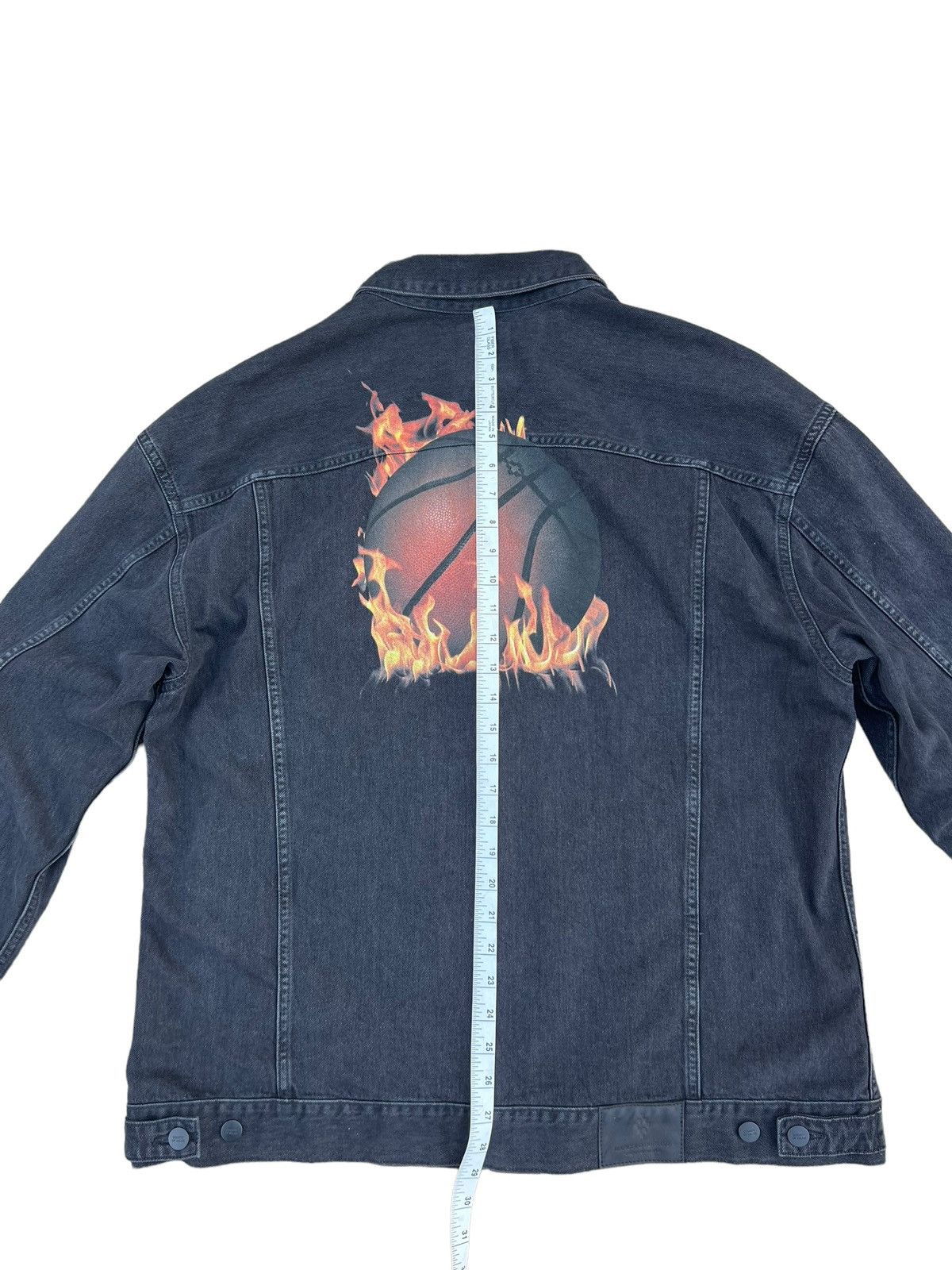 Marcelo Burlon Burning 🔥 Basketball Fade Black Denim Trucker Jacket Size US XXL / EU 58 / 5 - 5 Thumbnail