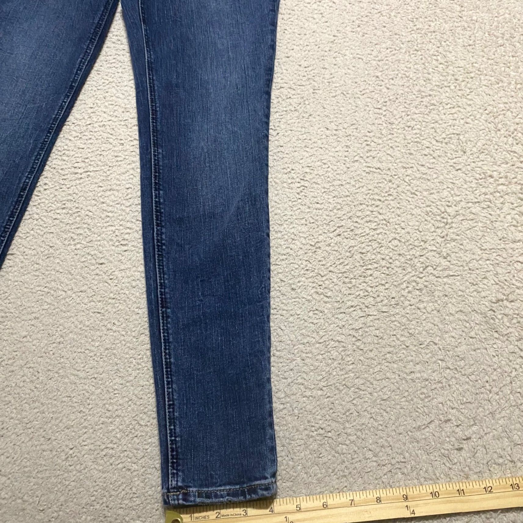 Silver Jeans Co. Silver Jeans Womens Jeans Skinny Low Rise Dark Wash Blue Denim 28 Suki 5-Pocket Womens Size 42" / US 20 - 2 Thumbnail