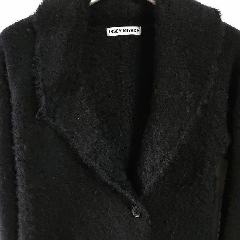 Issey Miyake issey miyake Black cashmere knitted coat Size US M / EU 48-50 / 2 - 3 Thumbnail