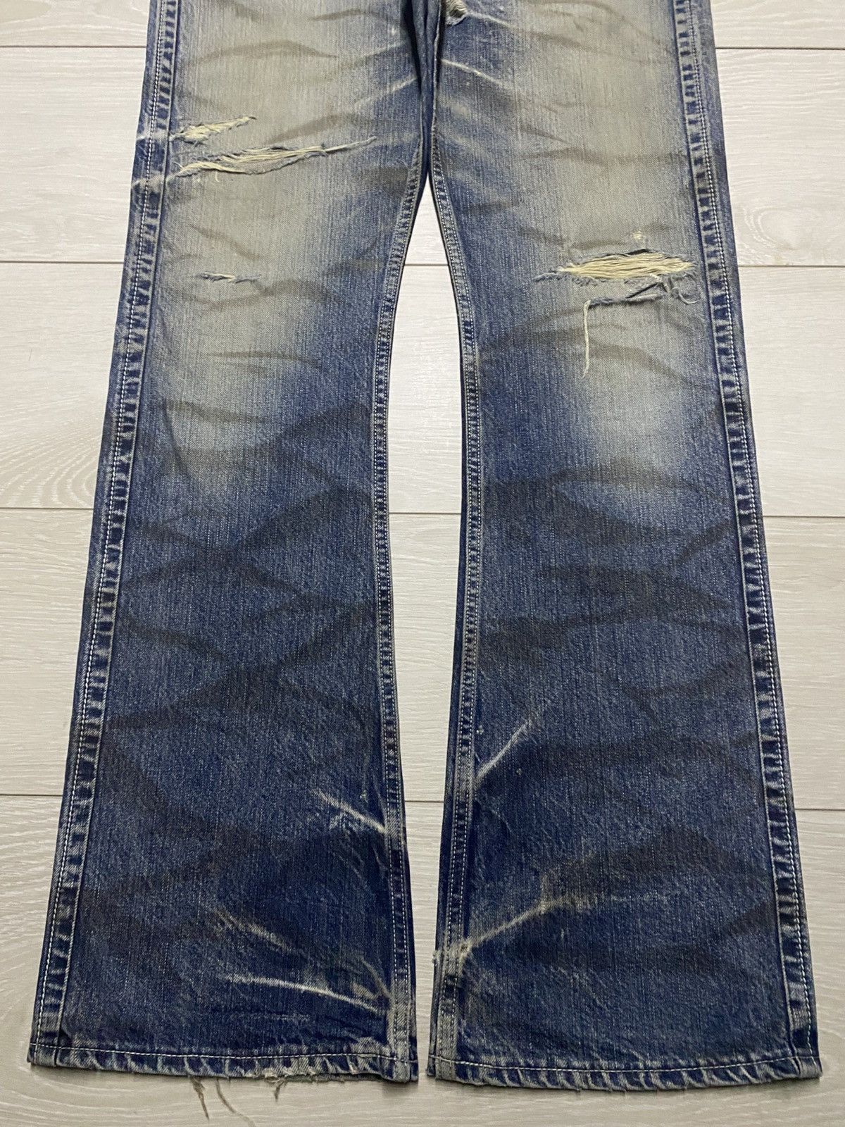 Tornado Mart Vintage BlueWay Garment Jeans Maker Crack Wash Flare Jeans Size US 33 - 5 Thumbnail