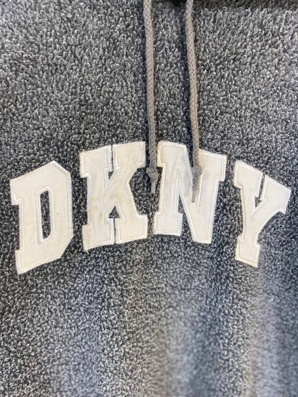 DKNY dkny fleece hoody embroided logo nice design Size US S / EU 44-46 / 1 - 2 Thumbnail